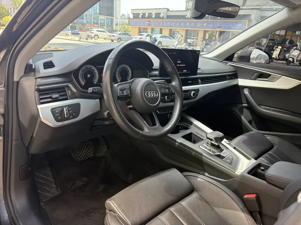 Audi a4 l Audi A4L 2022 40 TFSI Fashion Dynamic Edition 2022 — миниатюра 3
