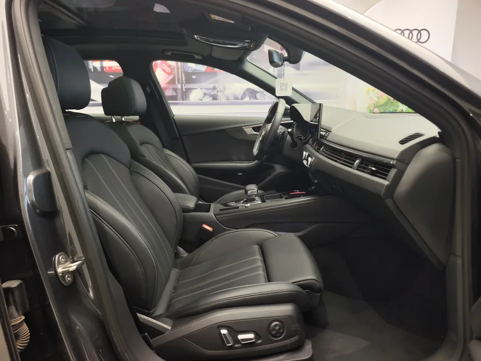 Audi a4 l Audi A4L 2024 40 TFSI luxury and dynamic model 2024 — миниатюра 3