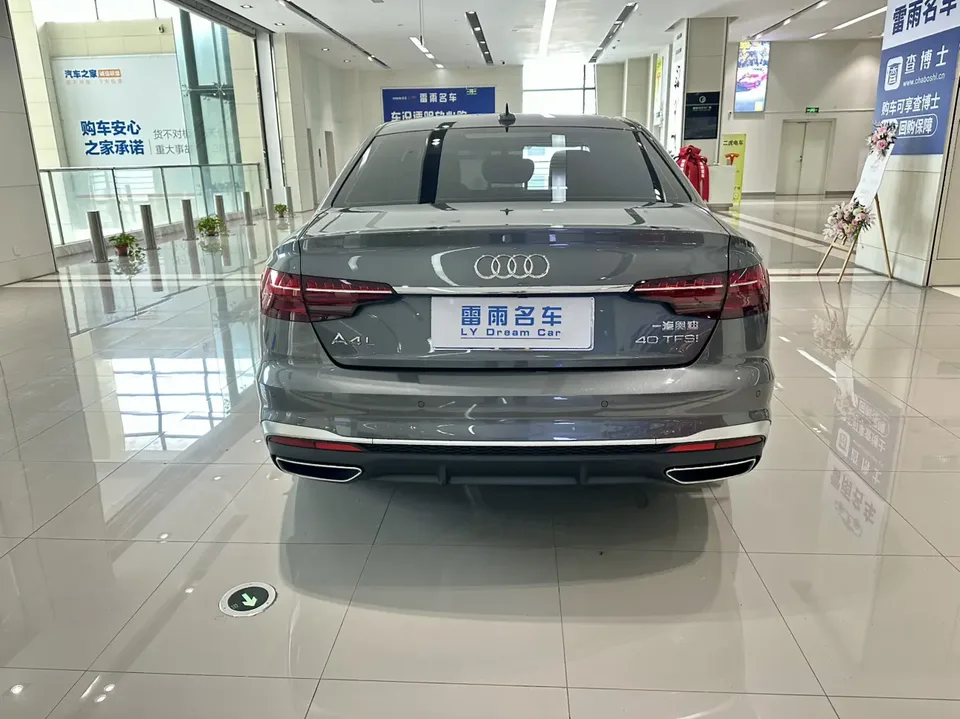 Audi a4 l Audi A4L 2022 40 TFSI Fashion Dynamic Edition 2023 — миниатюра 2