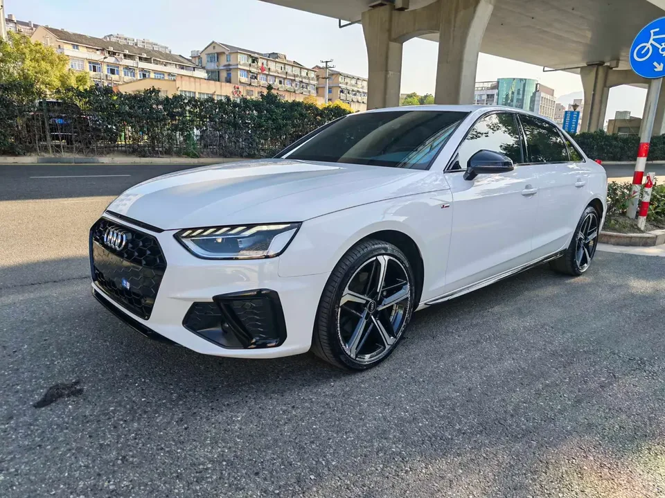 Audi a4 l 2024