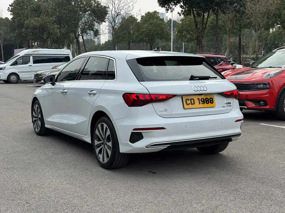 Audi A3 A3 2022 Sportback 35 TFSI Aggressive Sports Edition 2022 — thumbnail 4