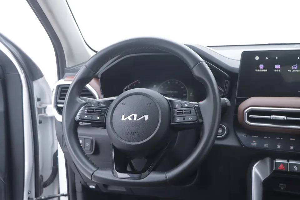 Kia Sportage Ace 2.0L Wonderful Edition 2022 — миниатюра 3
