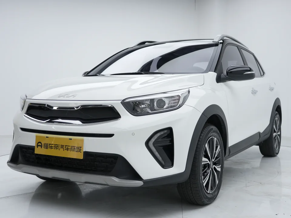 Kia KX1 Yipao facelift 1.4L CVT sunroof model 2024 — фото 1, купить с доставкой в Москву