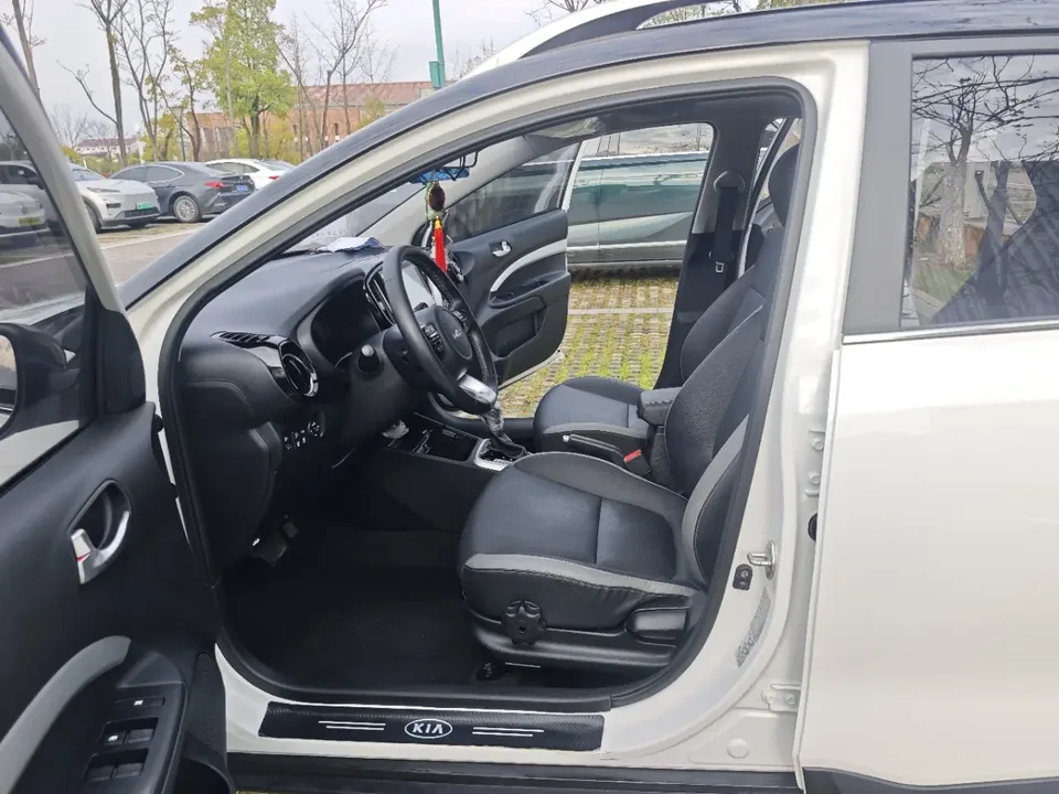 Kia KX1 Yipao 2021 Yipao facelift 1.4L CVT Fun Edition 2023 — миниатюра 4