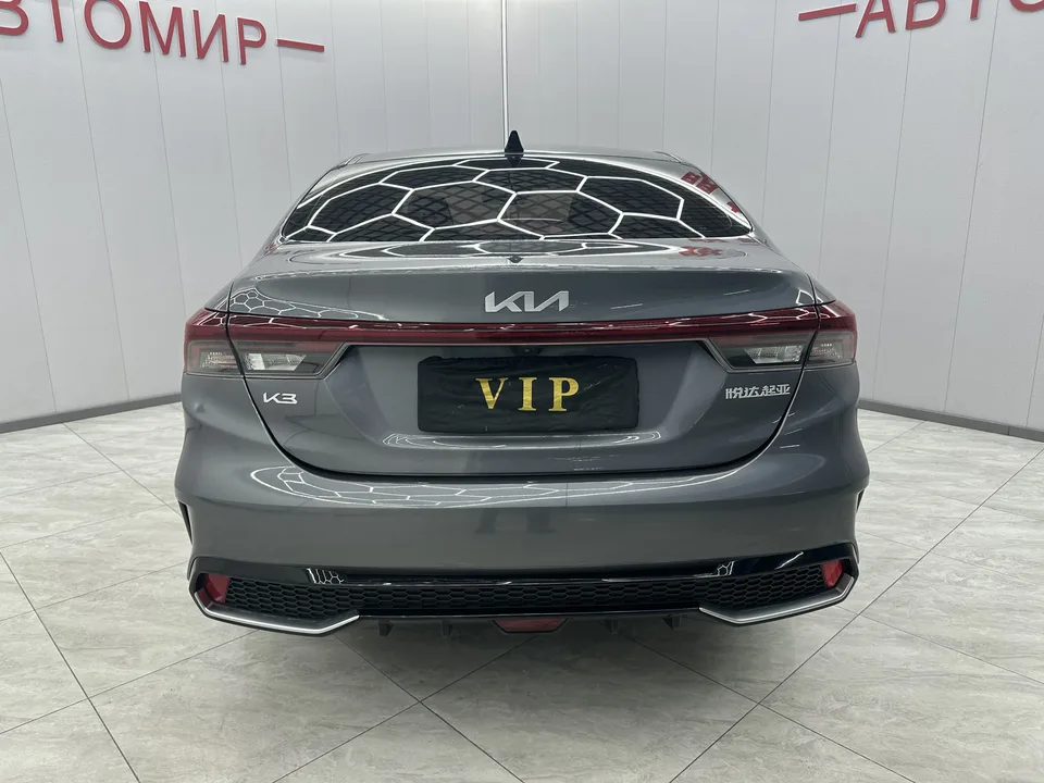 Kia K3 1.5L IVT Deluxe Edition 2023 — миниатюра 2