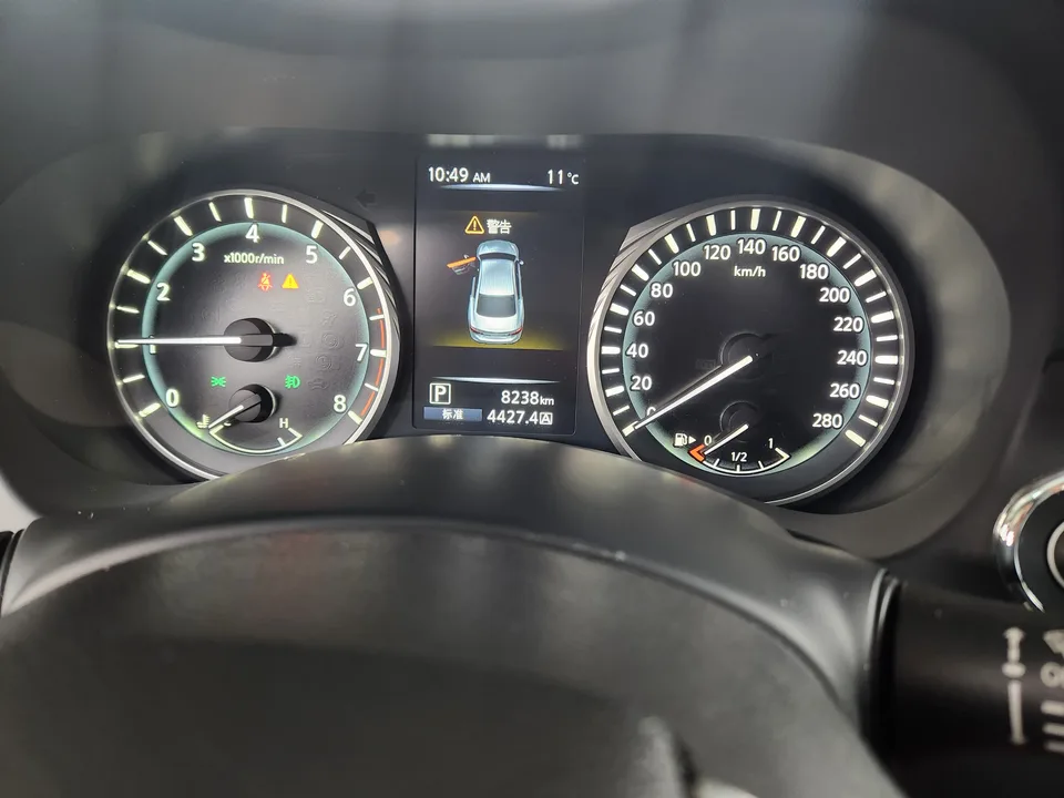 Infiniti Q50L 2.0T Enjoy Edition 2023 — миниатюра 5
