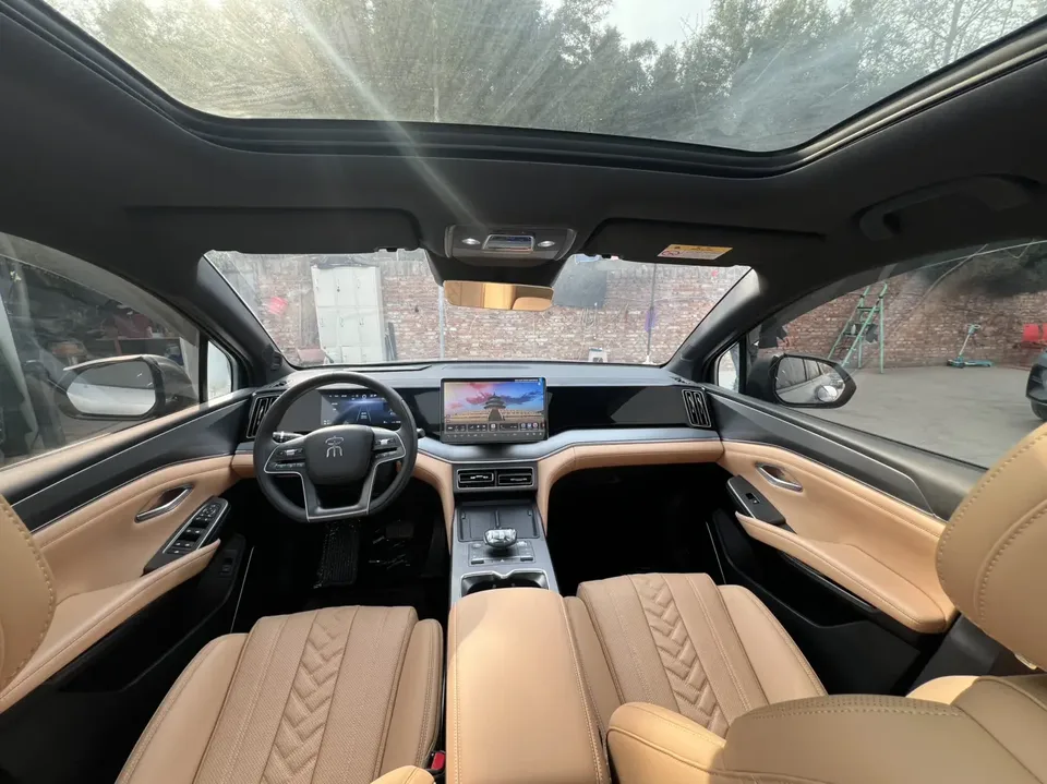 BYD Song L DM DM-i 112KM Beyond Edition 2024 — миниатюра 3