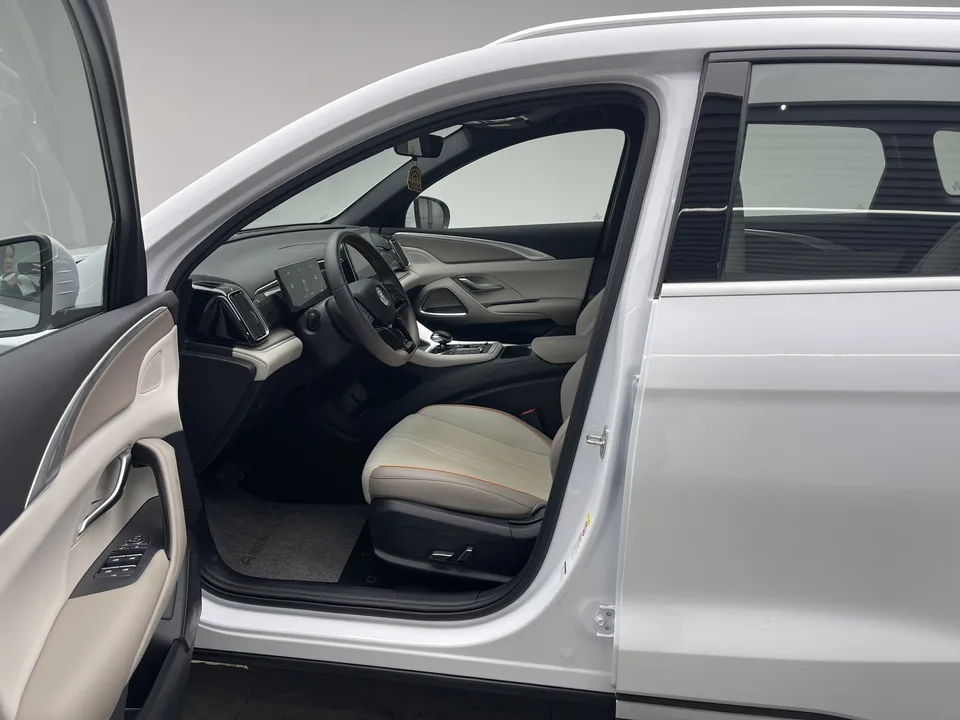 BYD Song Pro DM DM-i Honor Edition 71km Leading Edition 2025 — миниатюра 4