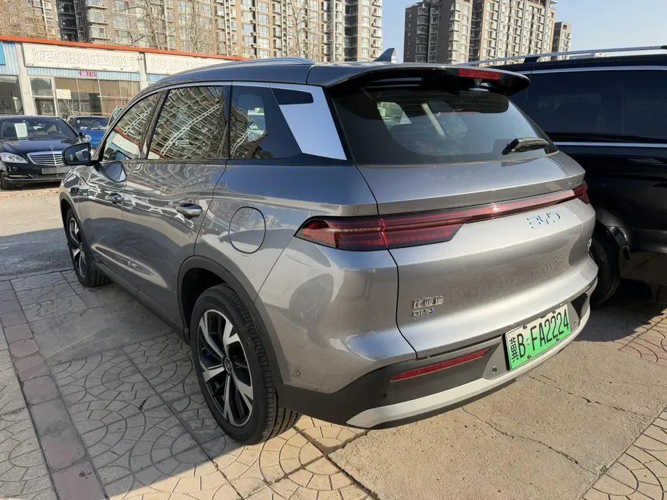 BYD Song Pro DM Song Pro DM 2025 Second Generation DM-i 115KM Beyond Edition 2025 — миниатюра 4