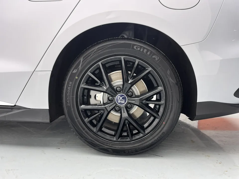 BYD Han DM 2024
