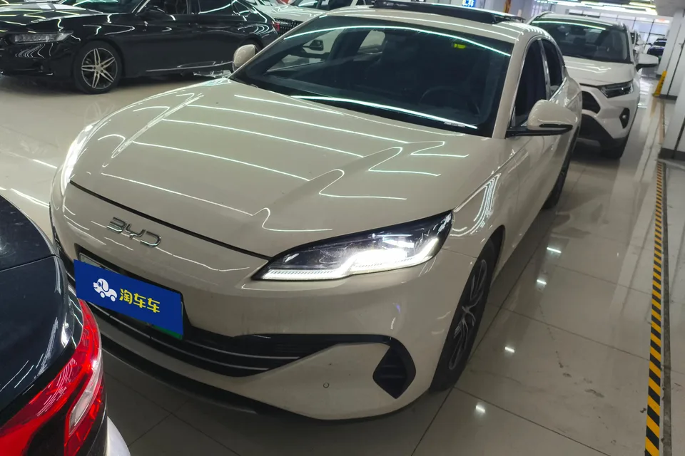 BYD Seal 06DM 2025