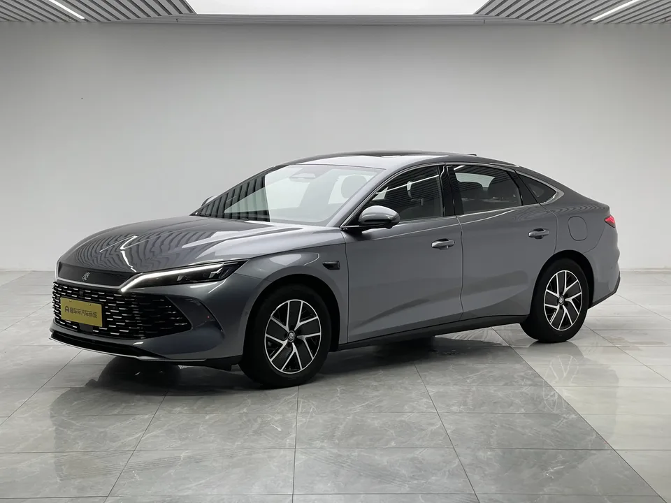 BYD Qin L DM 2025