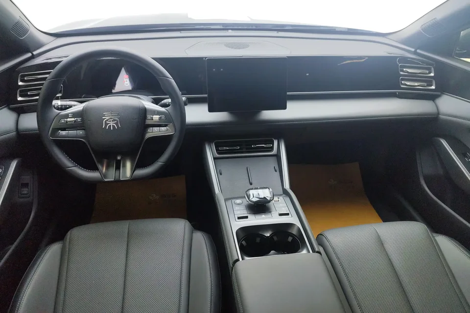 BYD Qin L DM Qin L DM 2024 DM-i 80KM Leading Type 2025 — thumbnail 5