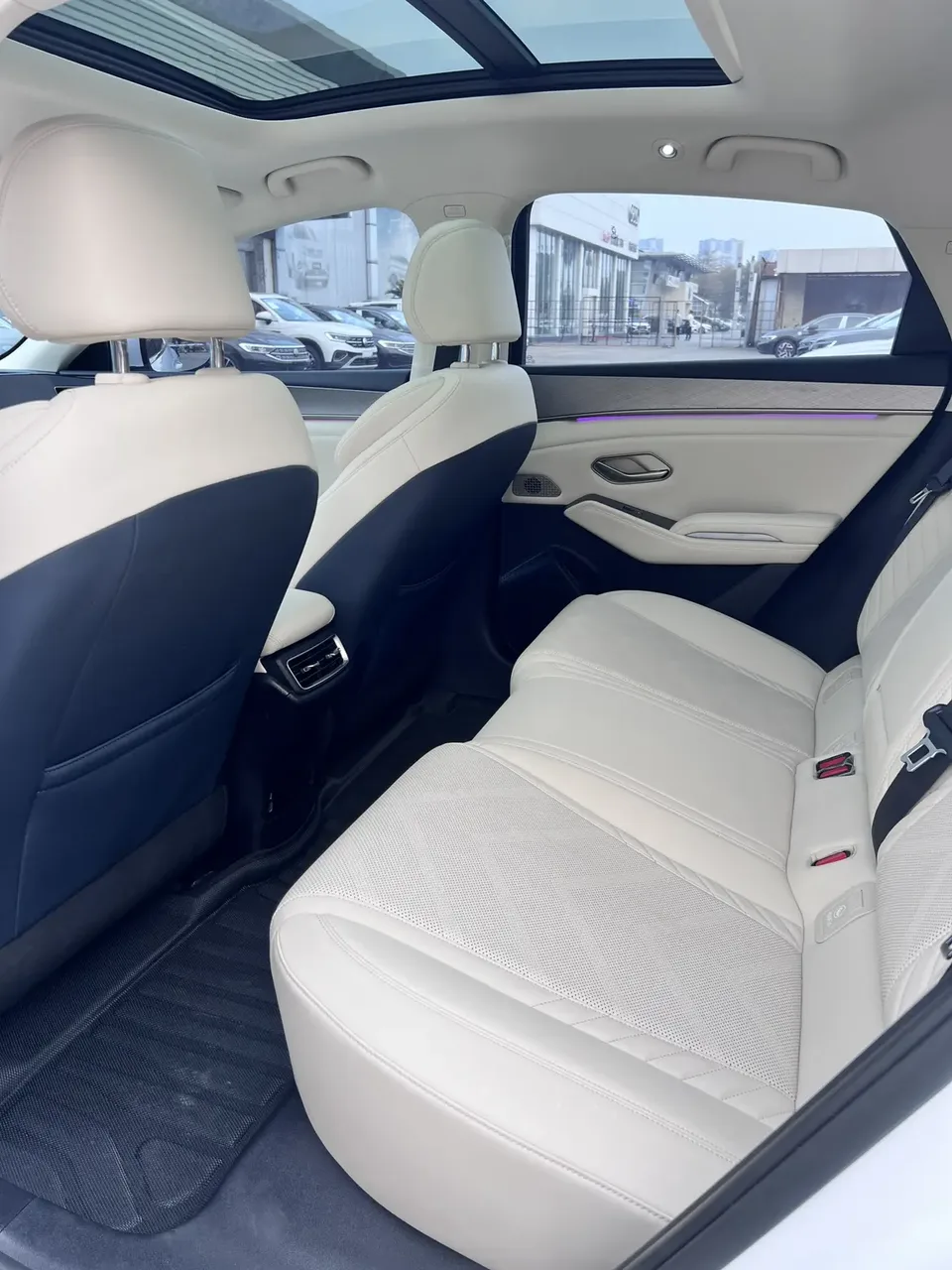 BYD Qin L DM DM-i 120KM Excellence Edition 2024 — миниатюра 4