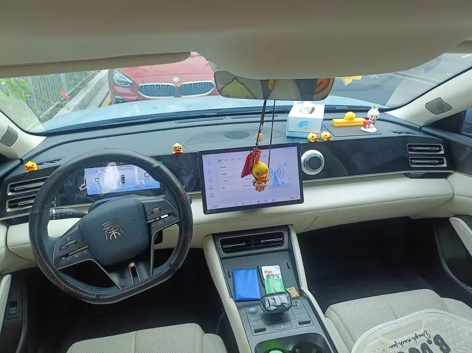 BYD Qin L DM DM-i 120KM Beyond Edition 2024 — миниатюра 5