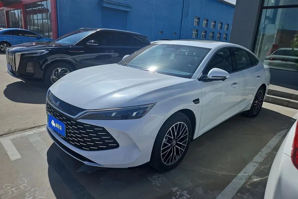 BYD Qin L DM 2025