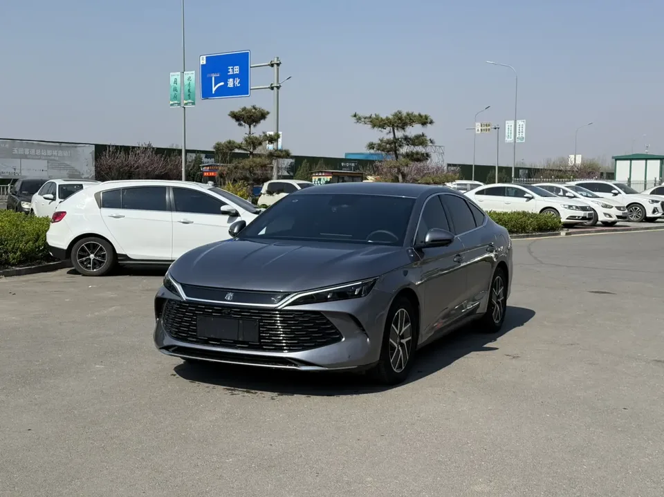 BYD Qin L DM 2025