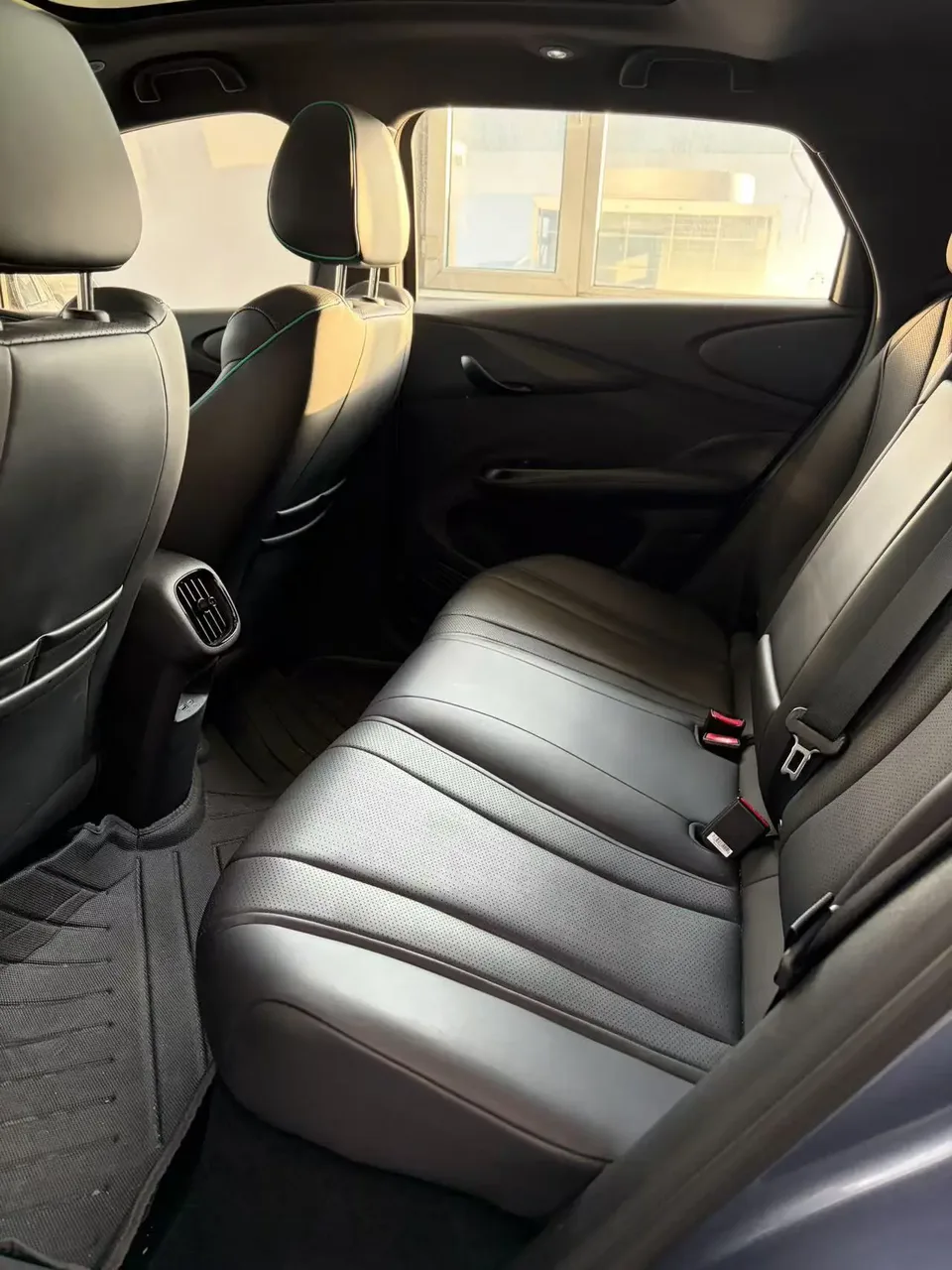 BYD Dolphin Smart Driving Edition 410KM Fashion Edition 2025 — миниатюра 3