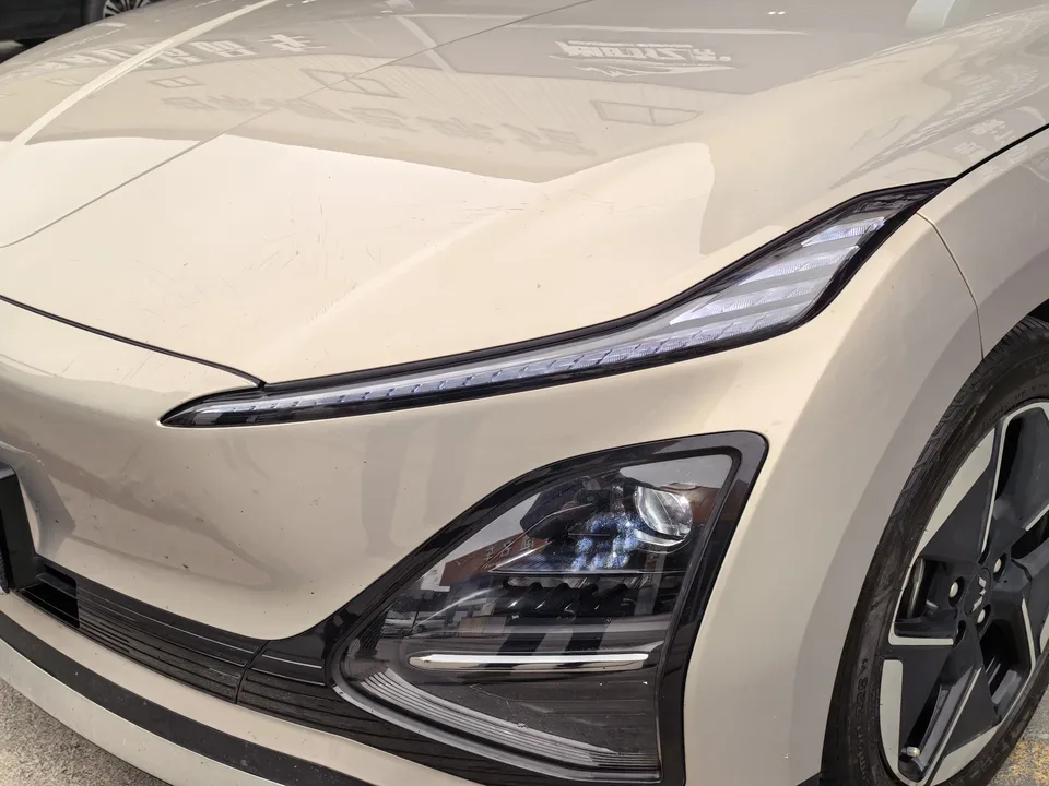 Wuling Starlight EV Co-creation Edition 510 Advanced Edition 2025 — миниатюра 3