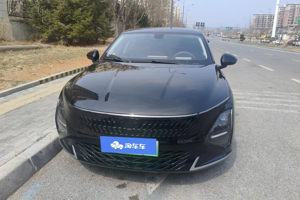 Wuling Starlight PHEV 2025