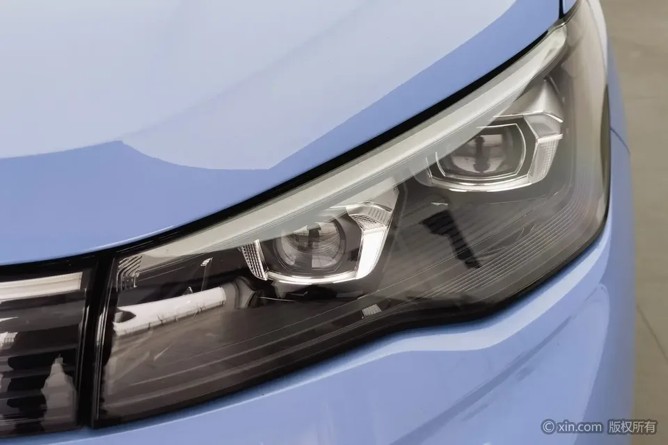 Volkswagen Tiguan L Tiguan L 2024 Pro 380TSI 4WD R-Line Premium Edition 2026 — thumbnail 2