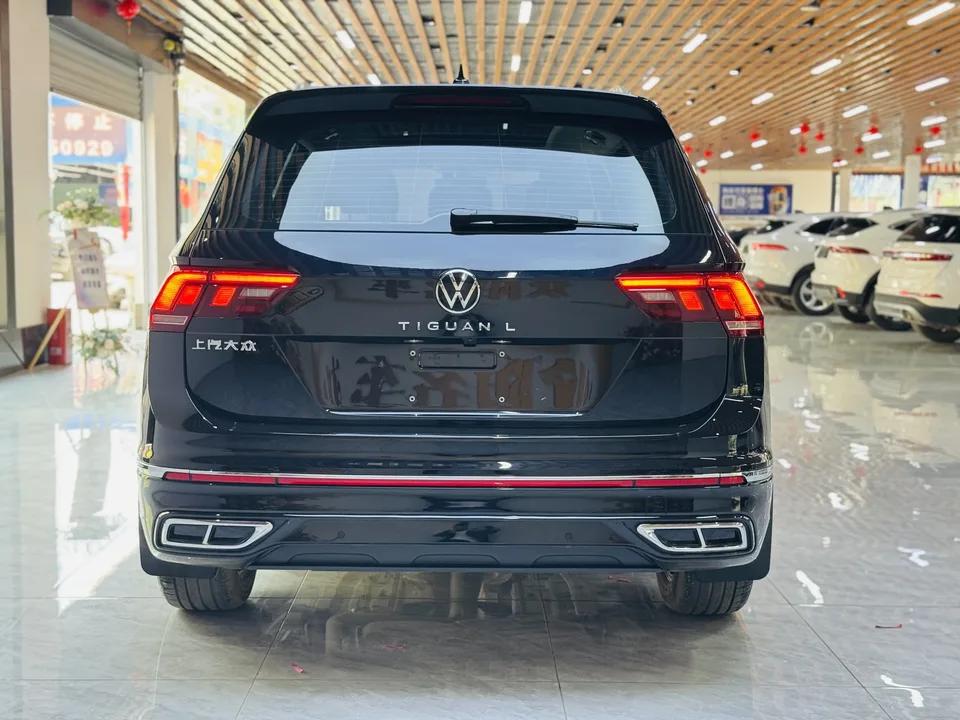 Volkswagen Tiguan L Tiguan L 2025 Outstanding 330TSI 2WD R-Line Dragon Glory Edition 2026 — thumbnail 2
