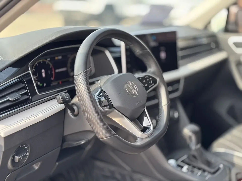 Volkswagen Tiguan L Tiguan L 2023 280TSI Chaochuang Limited Edition 2023 — миниатюра 4