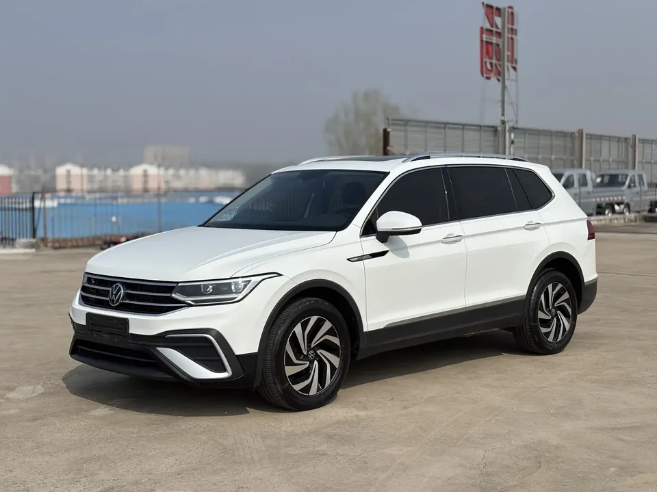 Volkswagen Tiguan L 2023