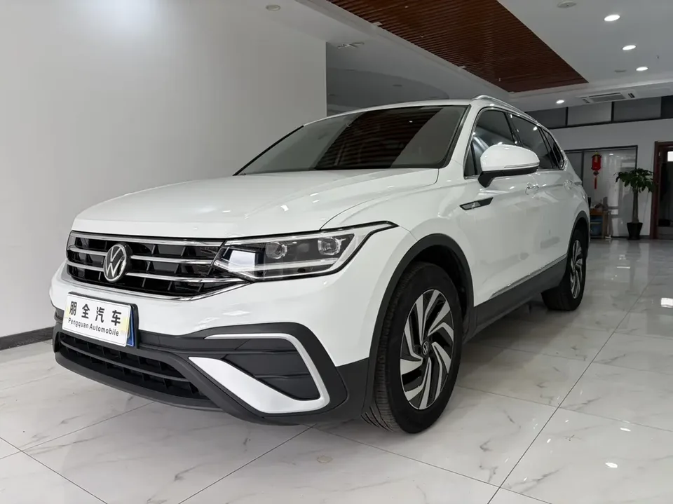 Volkswagen Tiguan L 2022