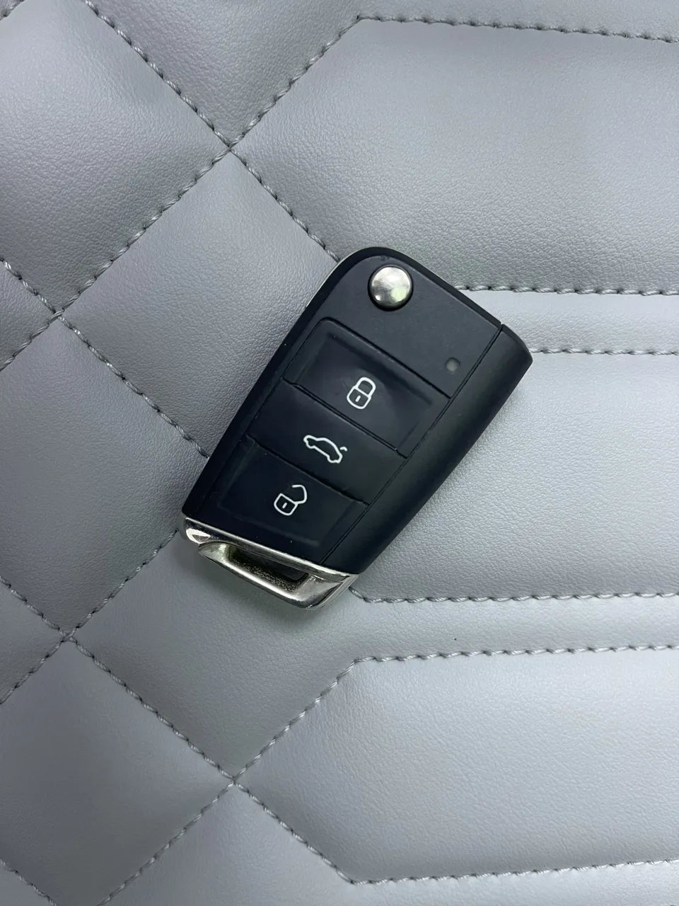 Volkswagen Tayron Tanyue 2023 330TSI 2WD Luxury Plus Advanced Edition 2023 — миниатюра 3