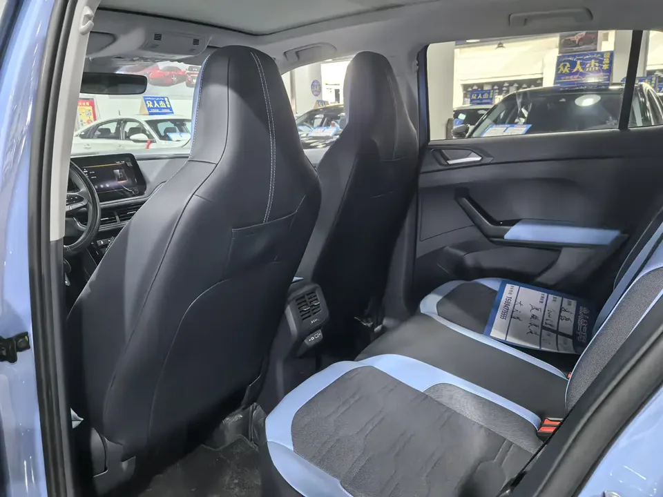 Volkswagen Tharu Tuyue 2025 New 300TSI Sharp Edition 2025 — миниатюра 3