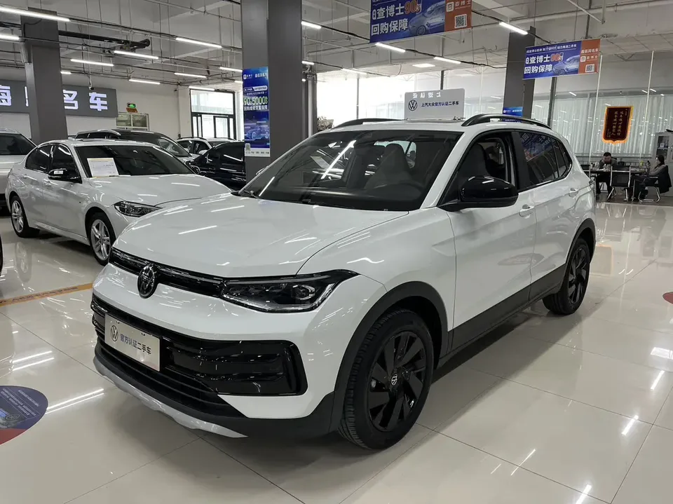 Volkswagen Tharu tuyue 2025 New 1.5L Sharp Edition 2025 — photo 1, buy with delivery to Moscow