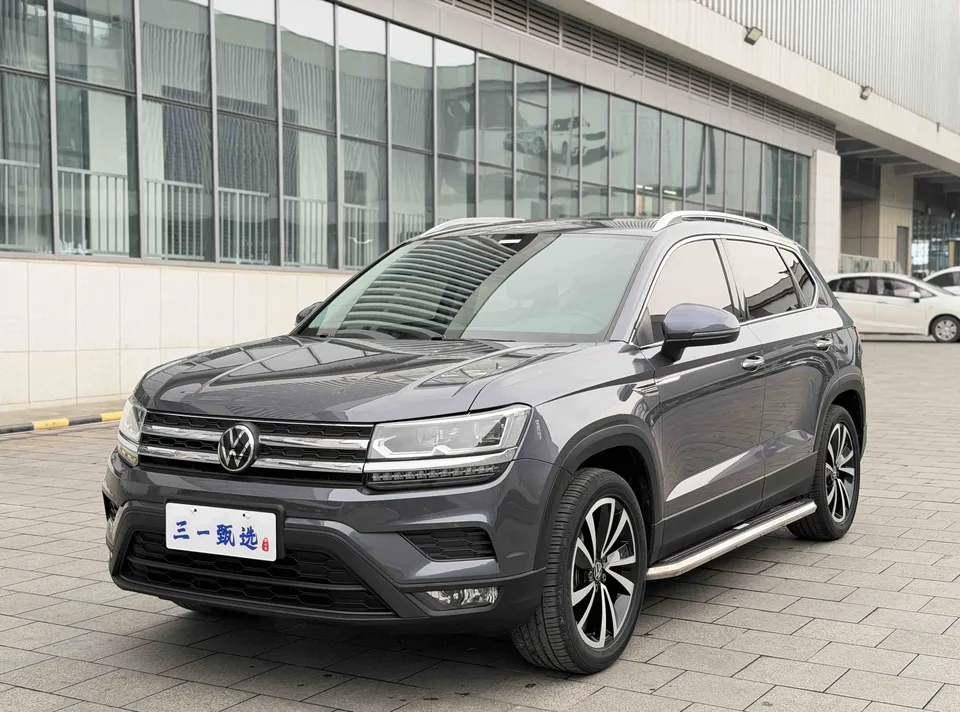 Volkswagen Tharu 280TSI 2WD Luxury Edition 2022 — фото 1, купить с доставкой в Москву