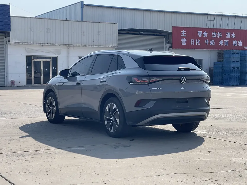 Volkswagen ID.4 Crozz standard battery life PURE version 2023 — миниатюра 2