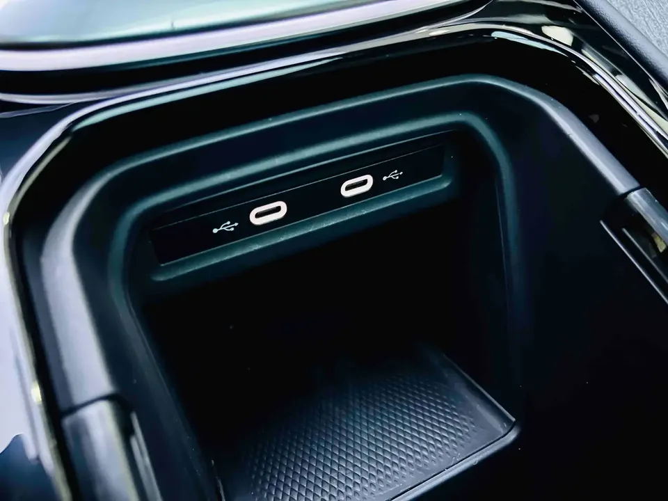 Volkswagen ID.4 Crozz ID.4 CROZZ 2024 ID. Pure Enjoyment Limited Edition 2024 — миниатюра 5