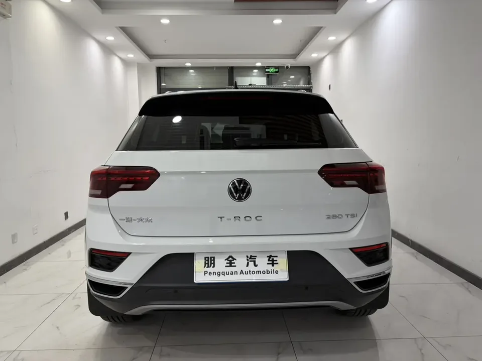 Volkswagen T-Roc T-Roc 2022 Tange 280TSI DSG two-wheel drive comfort PLUS 2023 — thumbnail 2