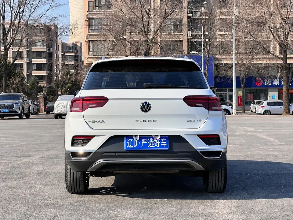 Volkswagen T-Roc Tange 280TSI DSG two-wheel drive comfort PLUS 2023 — миниатюра 2
