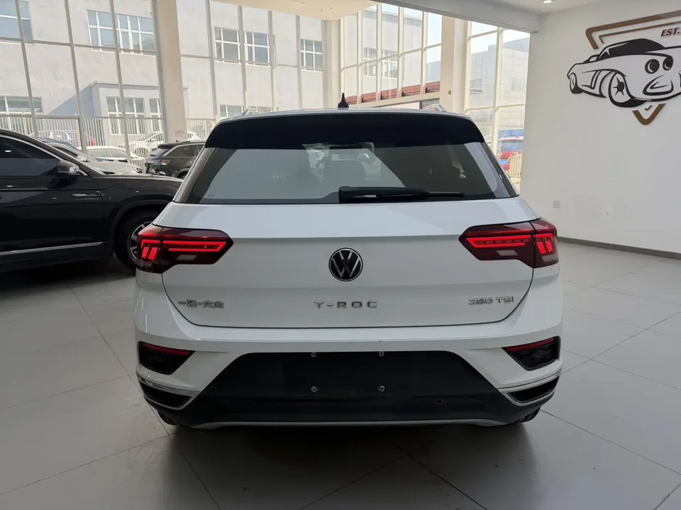 Volkswagen T-Roc Tange 280TSI DSG two-wheel drive comfort PLUS 2023 — миниатюра 2
