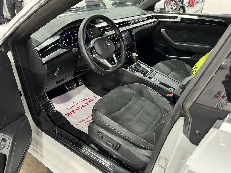 Volkswagen Arteon Volkswagen CC 2021 330TSI Dazzling Edition 2022 — миниатюра 5