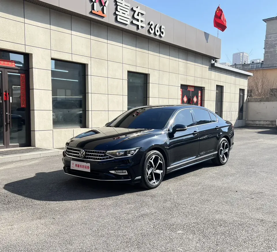 Volkswagen Magotan 2024