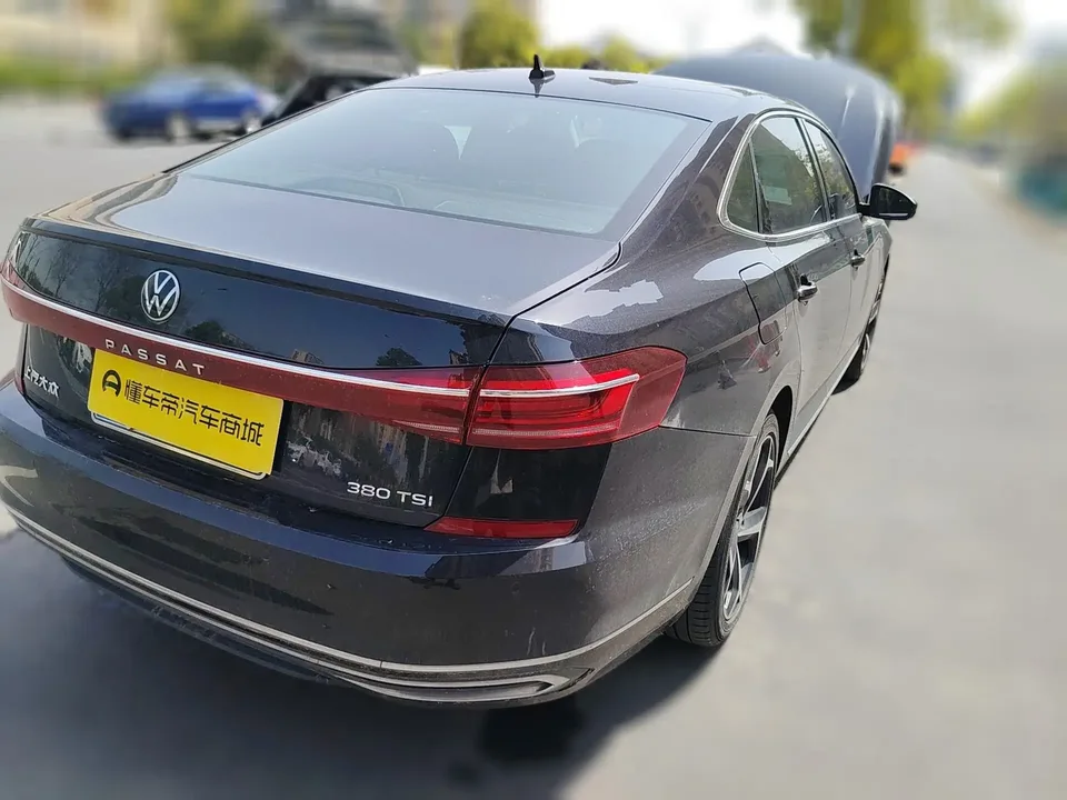 Volkswagen Passat Passat 2024 380TSI Star Elite Edition 2024 — миниатюра 4
