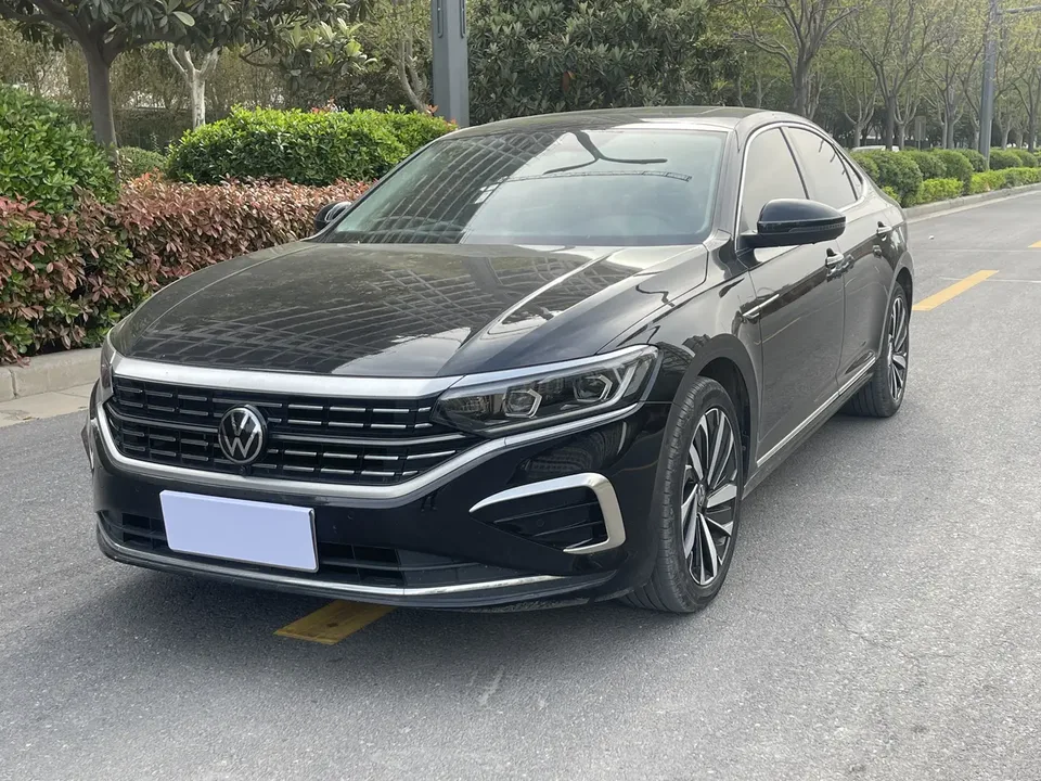 Volkswagen Passat 2024