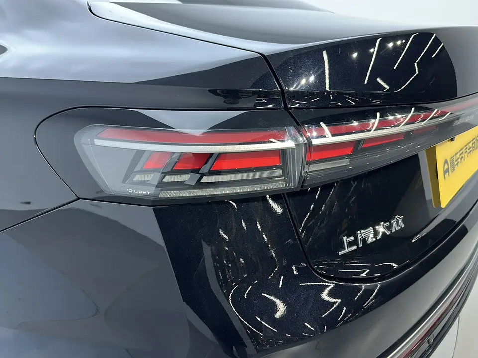 Volkswagen Passat Passat 2025 Pro 380TSI Dragon Edition 2025 — thumbnail 3