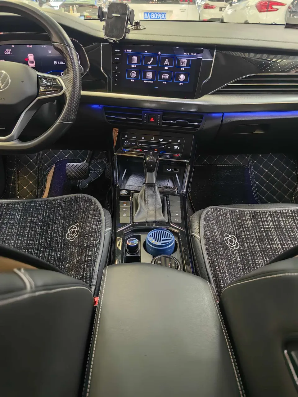 Volkswagen Passat Passat 2022 330TSI Deluxe Edition 2022 — миниатюра 5