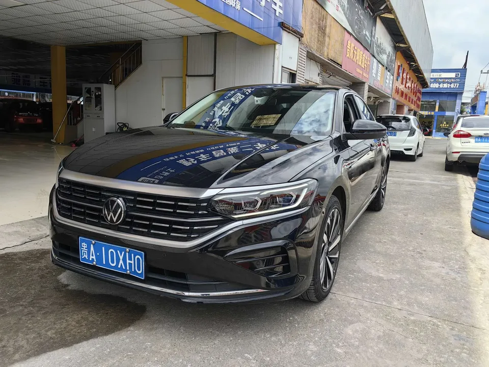 Volkswagen Passat 2022