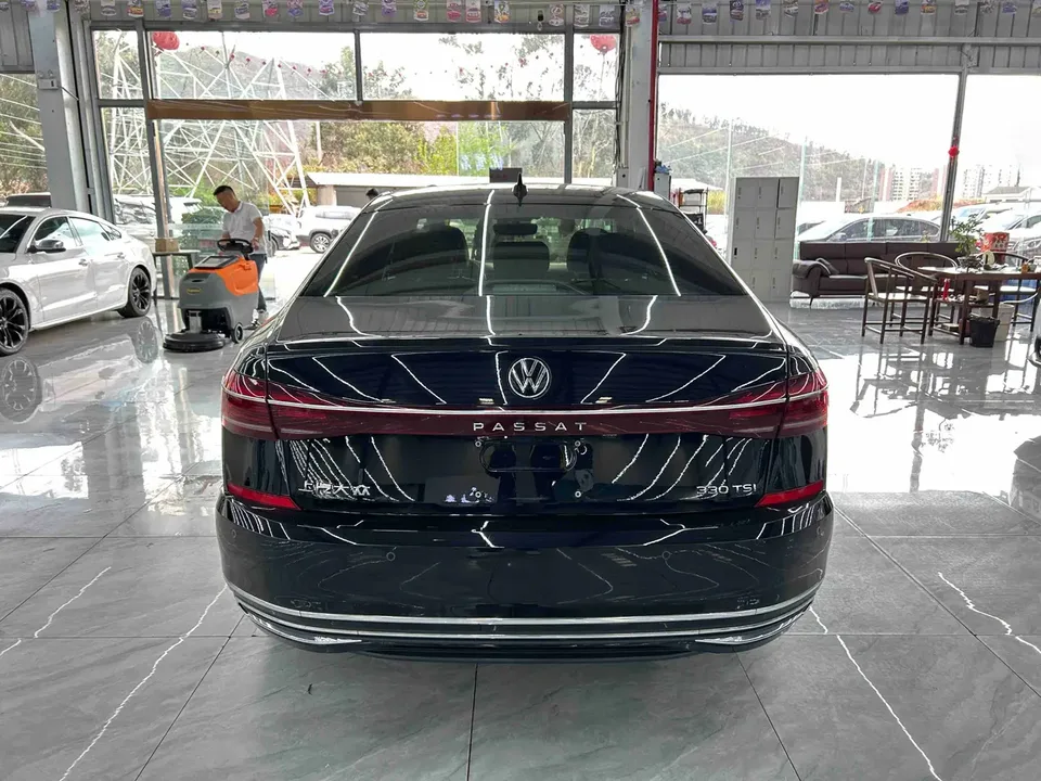 Volkswagen Passat Passat 2022 330TSI Elite Edition 2022 — миниатюра 2