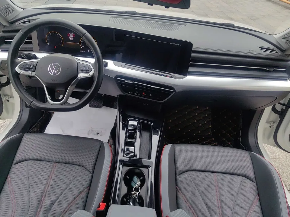 Volkswagen Lamando Lingdu Lingdu L 280TSI DSG Hot Edition 2023 — миниатюра 4
