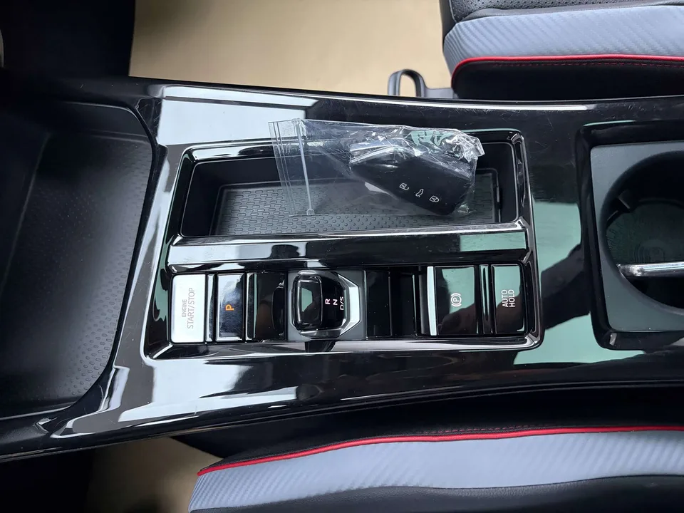 Volkswagen Lamando Lingdu Lingdu L 280TSI DSG Hot Edition 2024 — миниатюра 4