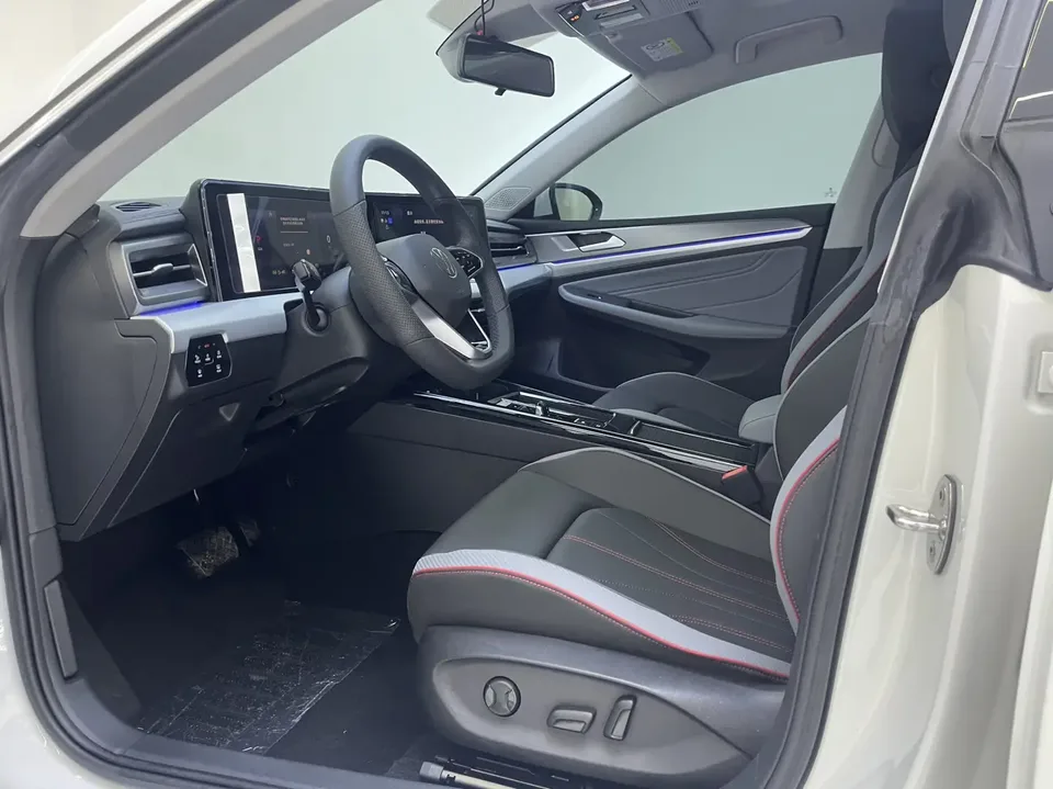 Volkswagen Lamando Lingdu Lingdu L 280TSI DSG Cool Edition 2023 — миниатюра 4
