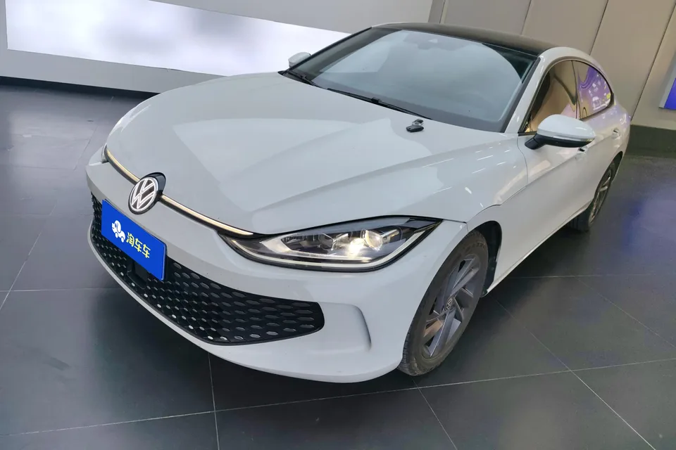 Volkswagen Lamando Lingdu 2025 Lingdu L 280TSI DSG Hot Edition 2025 — фото 1, купить с доставкой в Москву